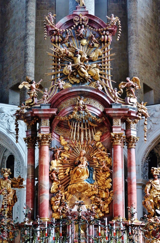 Hochaltar, Detail, Franziskanerkirche, Salzburg