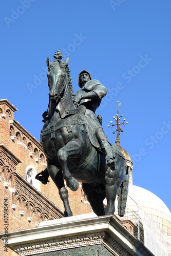 Bartolomeo Colleoni, Venezia monumento equestre, Monumento in Bronzo del Verrocchio