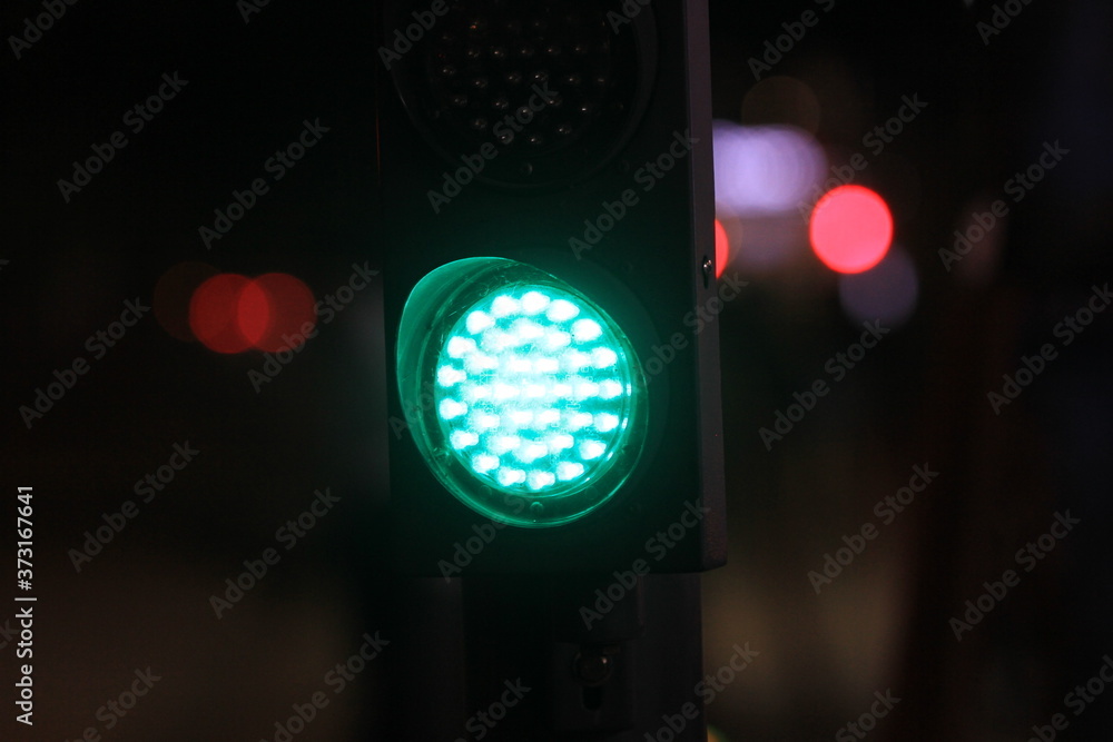 green traffic light green traffic light
