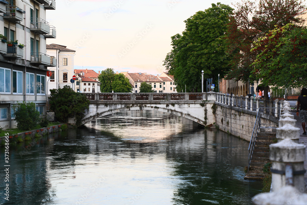 Città di Treviso - Ponte Santa Margherita e fiume Sile al Tramonto