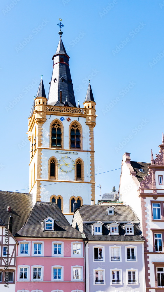 Obraz premium Trier Marktplatzgebäude