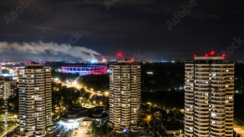 Obraz na płótnie Katowice- Panorama nocna - osiedle tysiąclecia - widok na stadion w salonie