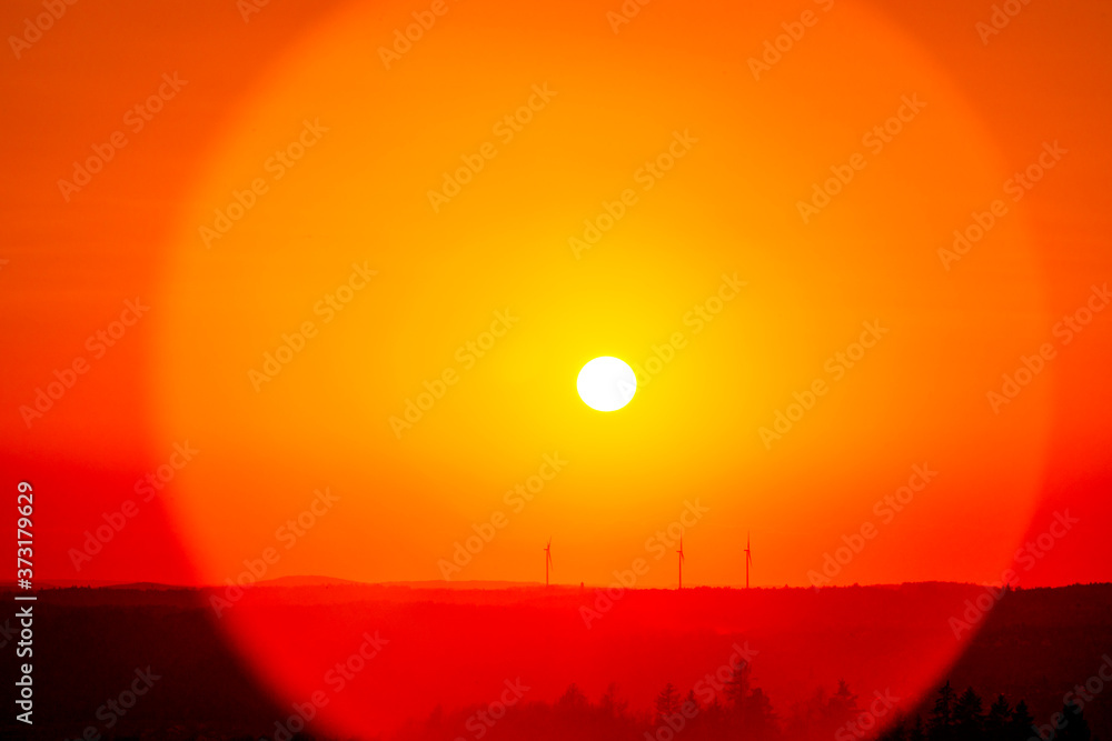 Sonnenuntergang mit Objektivschleier