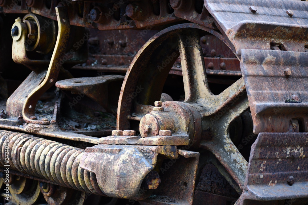 Tractor drive mechanism closeup.