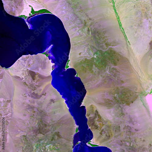Cuadro en lienzo High resolution satellite image showing the narrow sea between Tiburon Island and Bahia Kino, Sonora