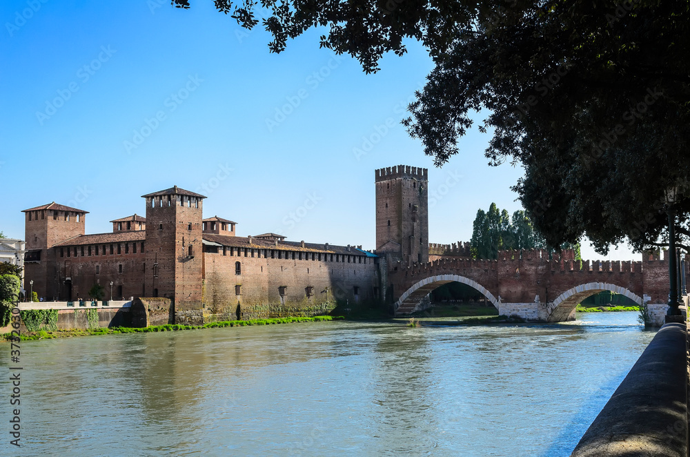 Verona view of Castelvecchio Bridge (Ponte di Castelvecchio) and Castelvecchio Museum. Italy