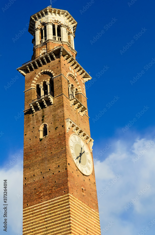 Verona, Piazza Erbe, Lamberti Tower (Torre dei Lamberti) .Verona tallest Medieval tower, built by the Lamberti family in 1172 & offering panoramic views.