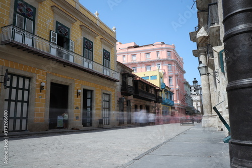 キューバのハバナで、小説家のヘミングウエィが定宿としていたホテルでアンボス・ムンドス