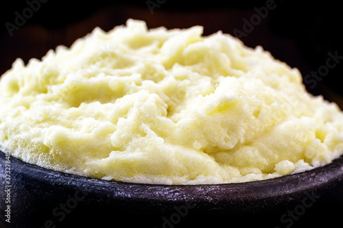 Brazilian potato cream, called "mashed potato", is a puree made with boiled potatoes and other ingredients, including margarine, egg and milk.