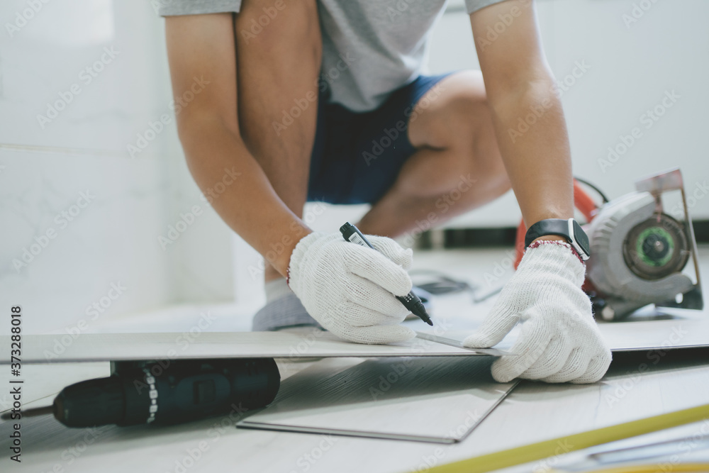 worker working in construction