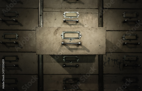 Picture of the drawer being opened