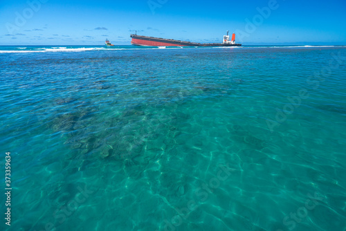 Japanese ship Wakashio wrecked off the coast of Mauritius © ohrim