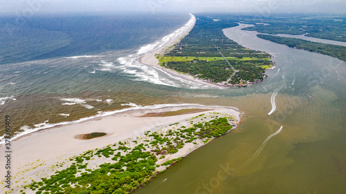 фотографія Aerial view of the zone with the name of La Puntilla from Jaltepeque estuaries of El Salvador