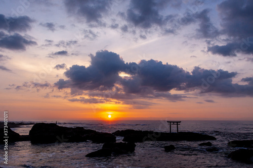 大洗海岸の夜明け © 関根輝夫