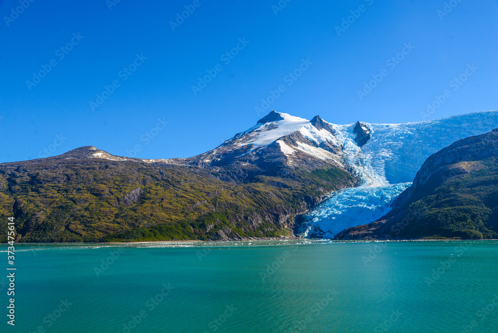 The southern coast of Chile presents a large number of fjords and fjord-like channels from the latitudes of Cape Horn