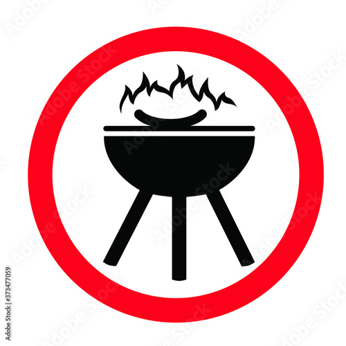 Stop, forbidden roaster bbq, grill to ead food allowed. No ban zone sign. No Barbecue with fire sign. Do not picnic party. Warning banner. forbid, No campfire flame.