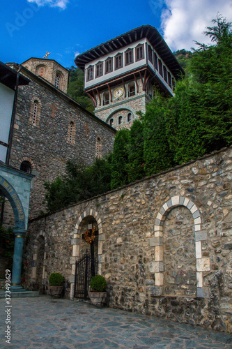 Ohrid, Macedonia; August 04, 2018. Saint Jovan Bigorski Monastery. Arquitectura antigua en pieda y madera.