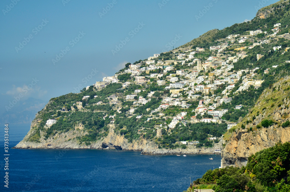 amalfi coast in italy, italian town of amalfi, mediterranean town of amalfi, cloff town of amalfi in italy