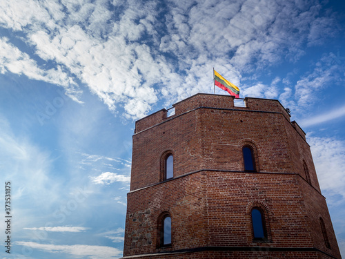 Konstfotografi Lithuanian flag on top of the Gediminas Castle Tower