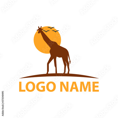 Giraffe logo design vector template