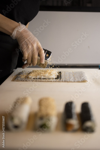 Roll the sushi photo