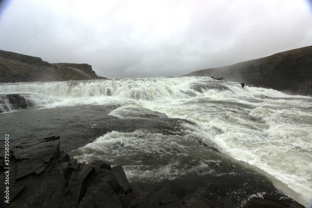 Wasserfall Island