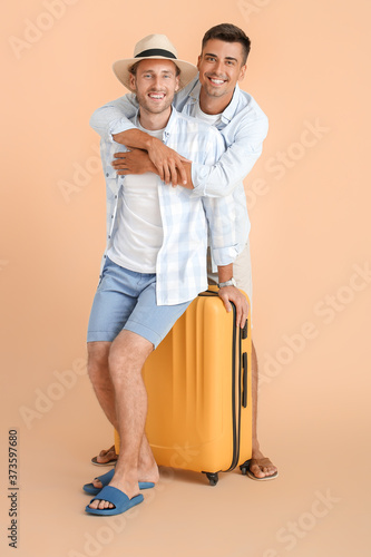 Couple of gay tourists on c...