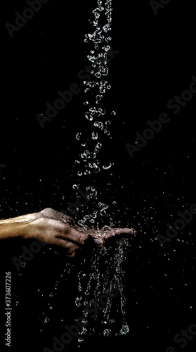 Washing of hands innumerable times a day has become a way of life across the world due to the present pandemic, but has anyone had a look at how the water that flows into our palms splashes all around