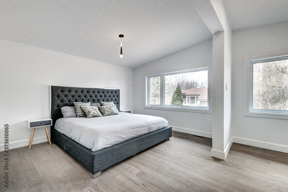 New big luxury modern house in Montreal's suburb partially furnished with backyard, empty rooms, closets, basement and garage New big luxury modern house in Montreal's suburb partially furnished with backyard, empty rooms, closets, basement and garage