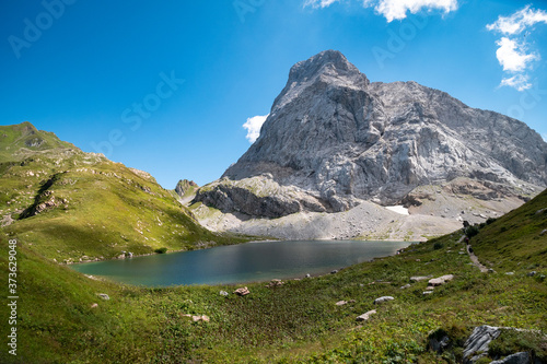 Fototapeta Naklejka Na Ścianę i Meble -  Volaia lake, Carnic Alps, Austria