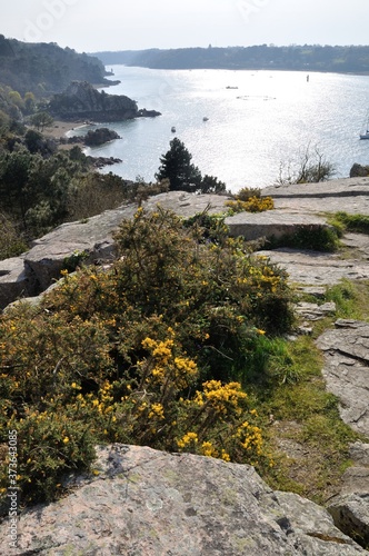 Fototapeta Naklejka Na Ścianę i Meble -  The Brittany coast in Loguivy