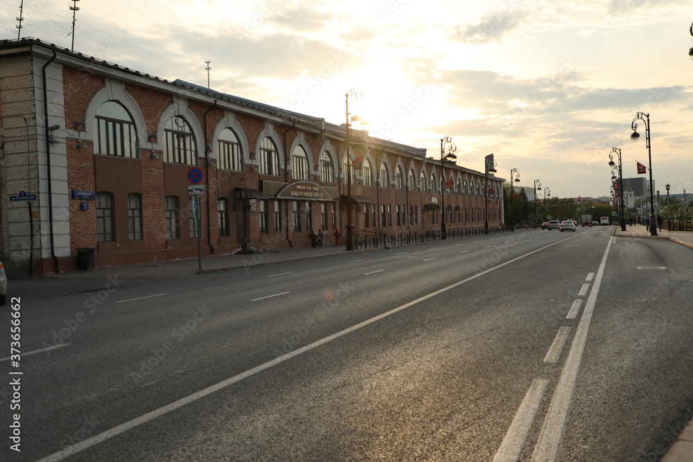 Tyumen
street at sunset
