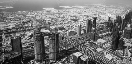 Dubai, UAE - 5 november 2017. View from the observation deck "On the top" to the city and roads.