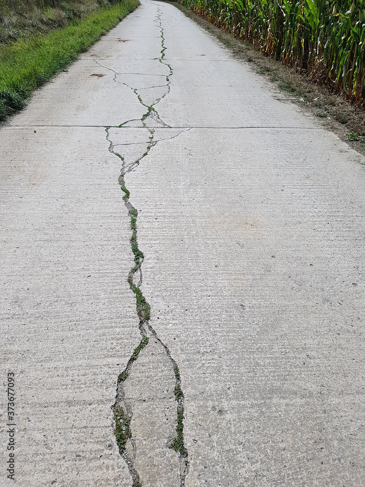 Obraz premium Die Welt spaltet sich