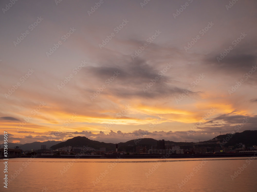 Fototapeta premium 夕暮れ