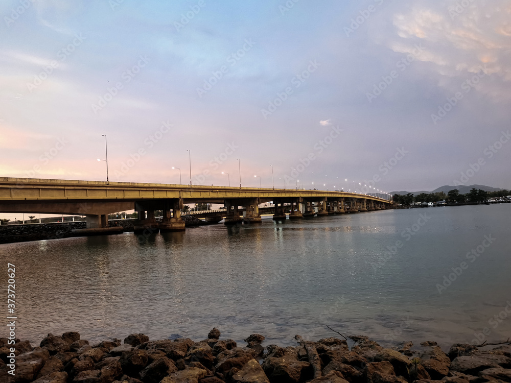 Fototapeta premium bridge over the river