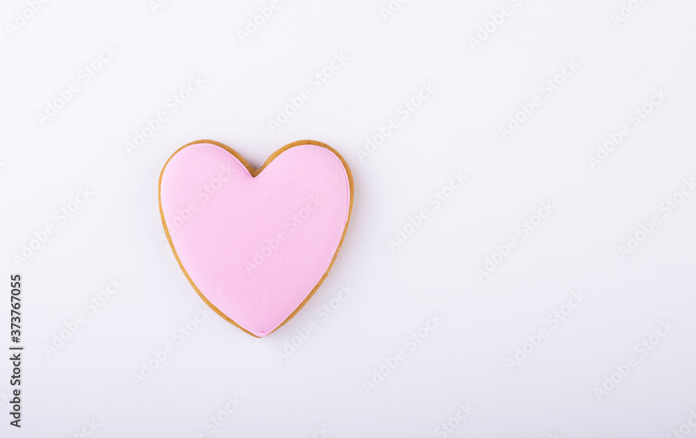 gingerbread hearts for Valentine's Day on a white background