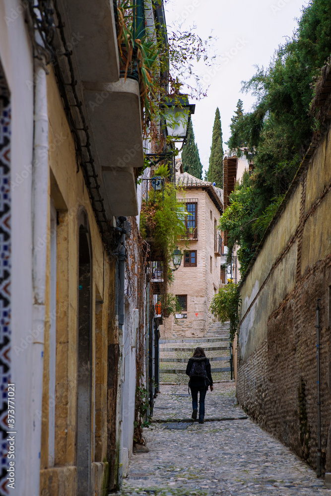 Calle Gumiel de San Pedro,  El Albaicín, Granada, Spain: a quiet backstreet in the old Moorish quarter