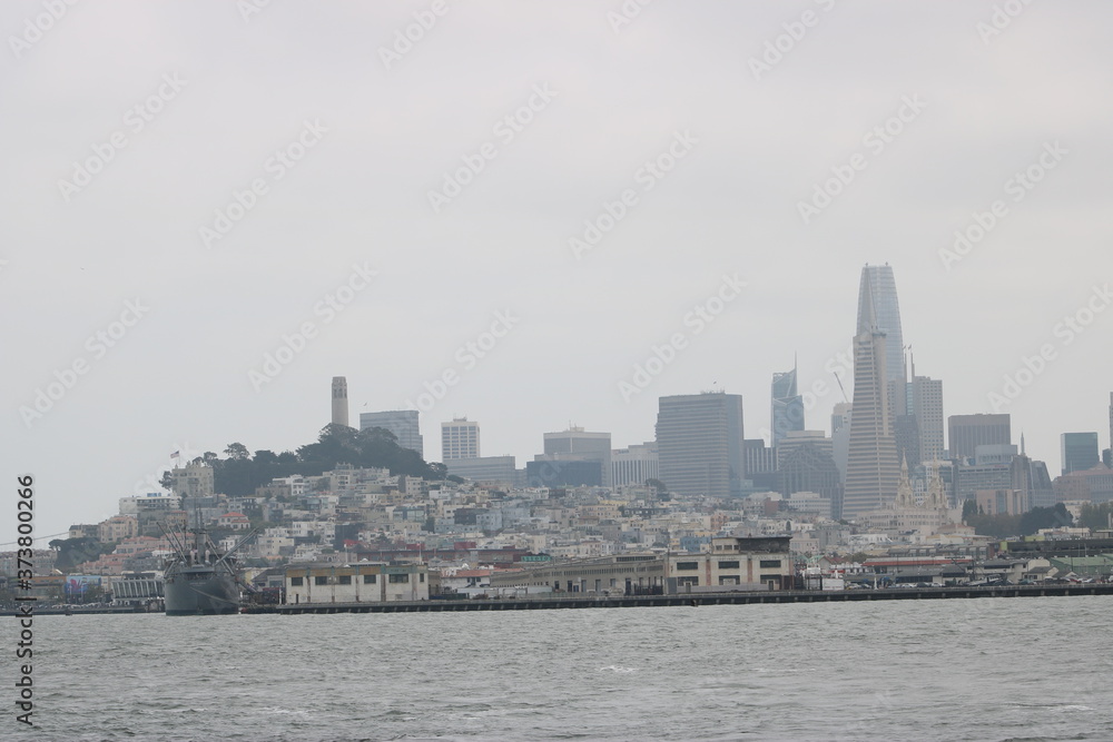 Sailing in San Francisco Sailing in San Francisco