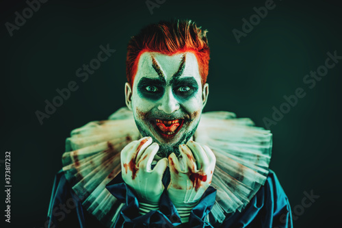 Fotomurale expressive bloody clown