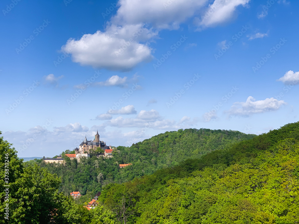 Schloss Wernigerode mit blauem Himmel