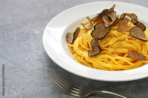  fresh black truffle carbonara spaghetti 