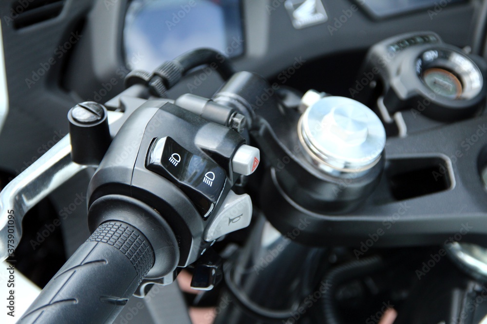 バイクのステアリング バイクのステアリング