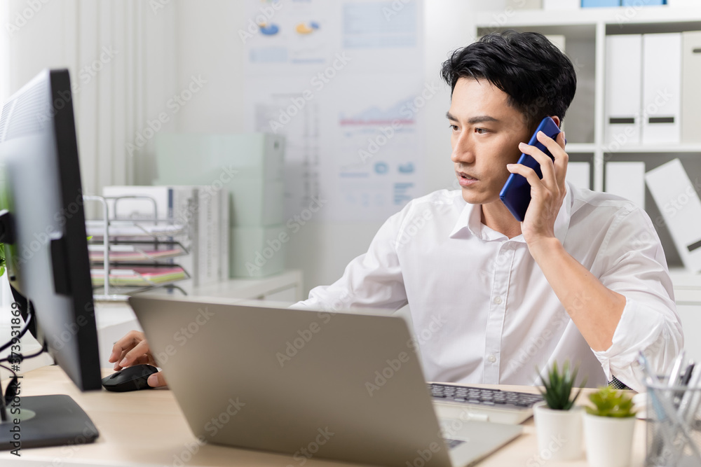 asian man speak on smartphone asian man speak on smartphone