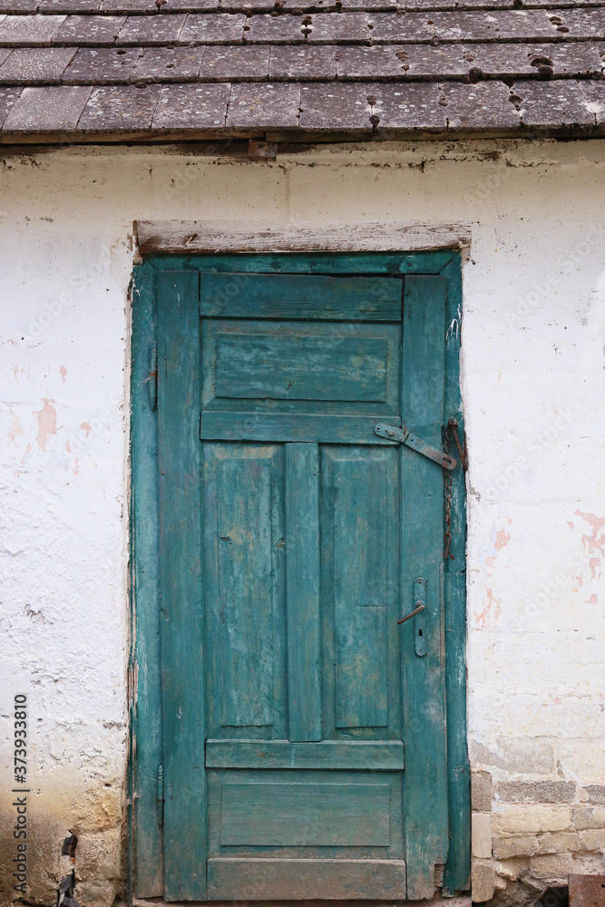 wies village stary dom drewniane drzwi chata door old wooden door wies village stary dom drewniane drzwi chata door old wooden door
