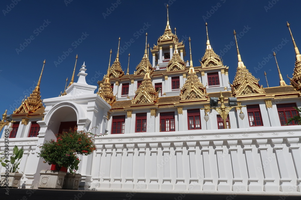 Naklejka premium Loha Prasat Temple Wat Ratchanadda Bangkok Thailand