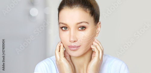 Fotografie thread lift procedure ,non-surgical facelift,markup