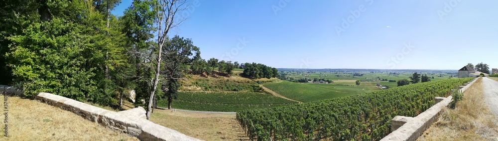 Montagne-Saint Emilion