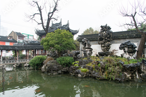 Shanghai. February 2019. Yuyuan Garden
Yuyuan Garden is a refined garden located north-east of the old city of Shanghai, which houses pavilions, ponds, rocks and enchanting views.