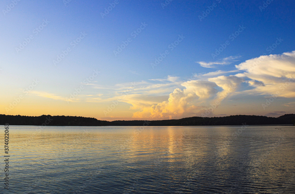 Fototapeta premium sunset over the lake